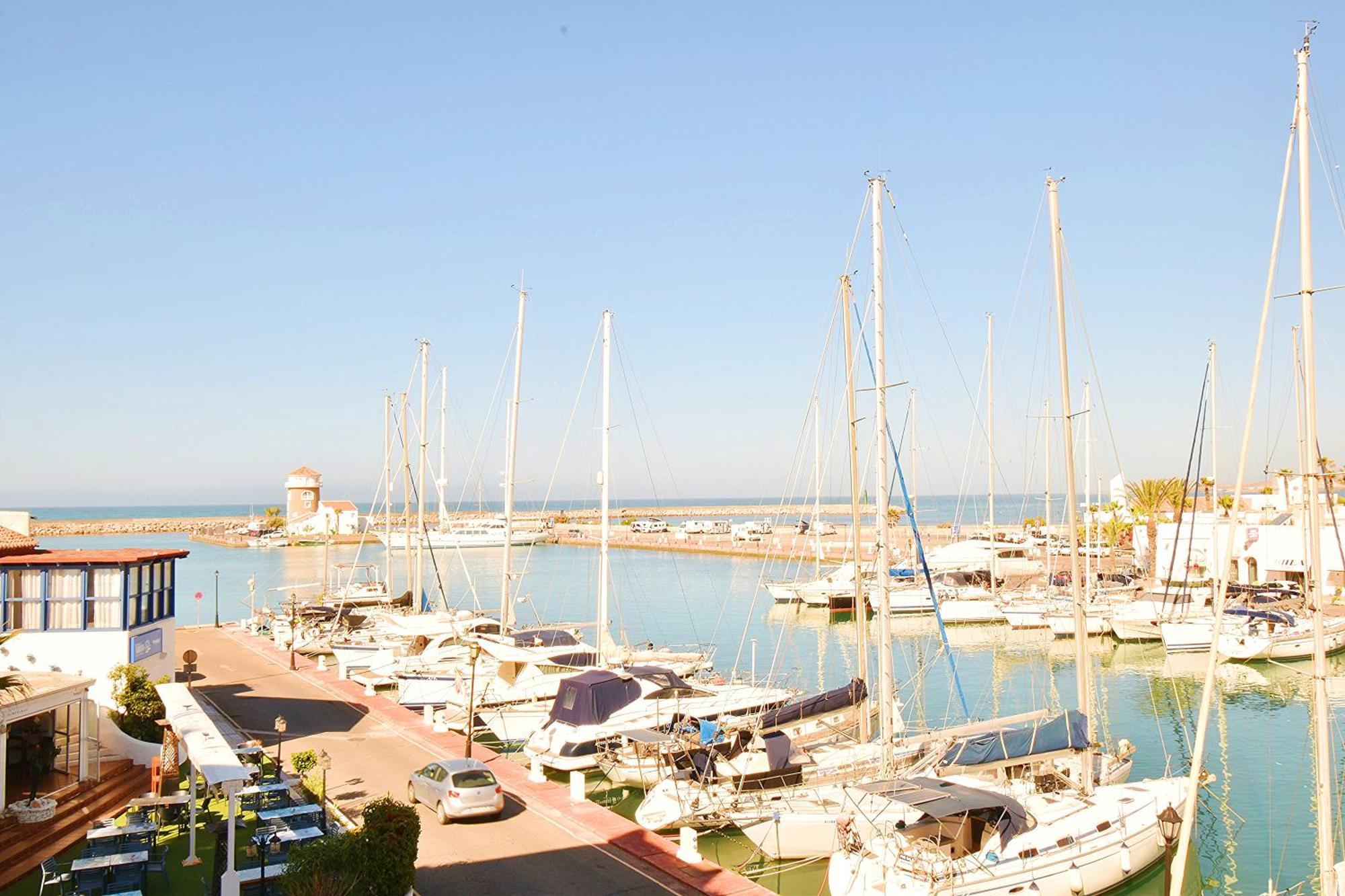 Expoholidays - Galeon Puerto Deportivo Almerimar Exterior photo